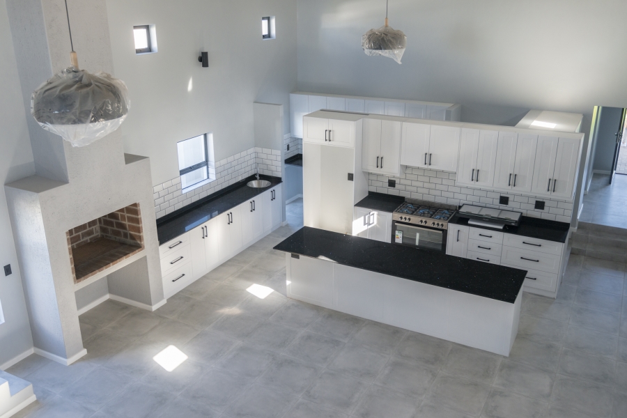 4 Bedroom Property for Sale in Laguna Western Cape
